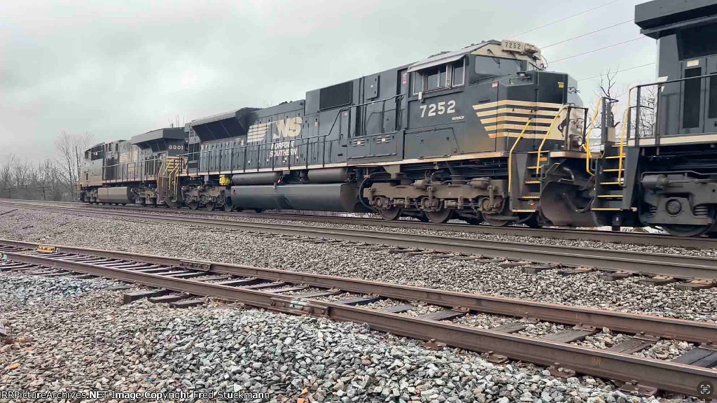 NS 7252